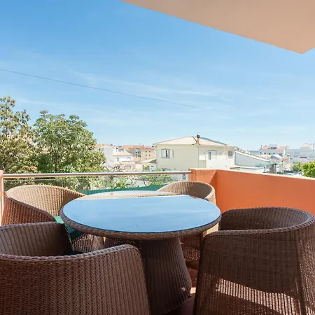 Mimosa 4 Bedroom In Hotel Portimão